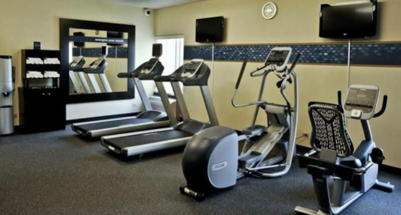 Hampton Inn Chicago Elgin/I-90 Extérieur photo